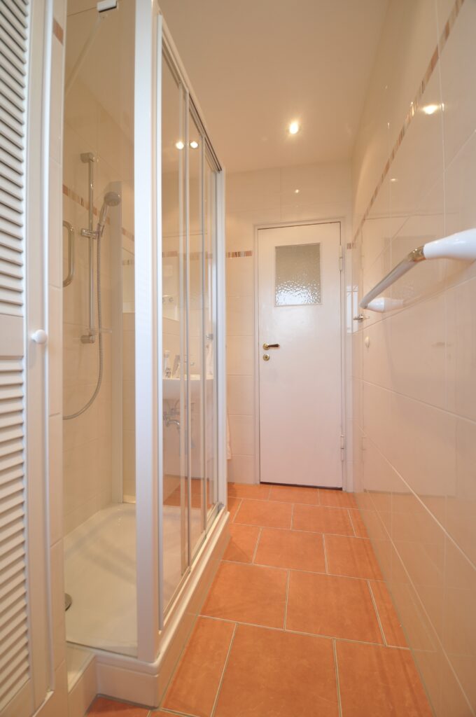 Badezimmer II