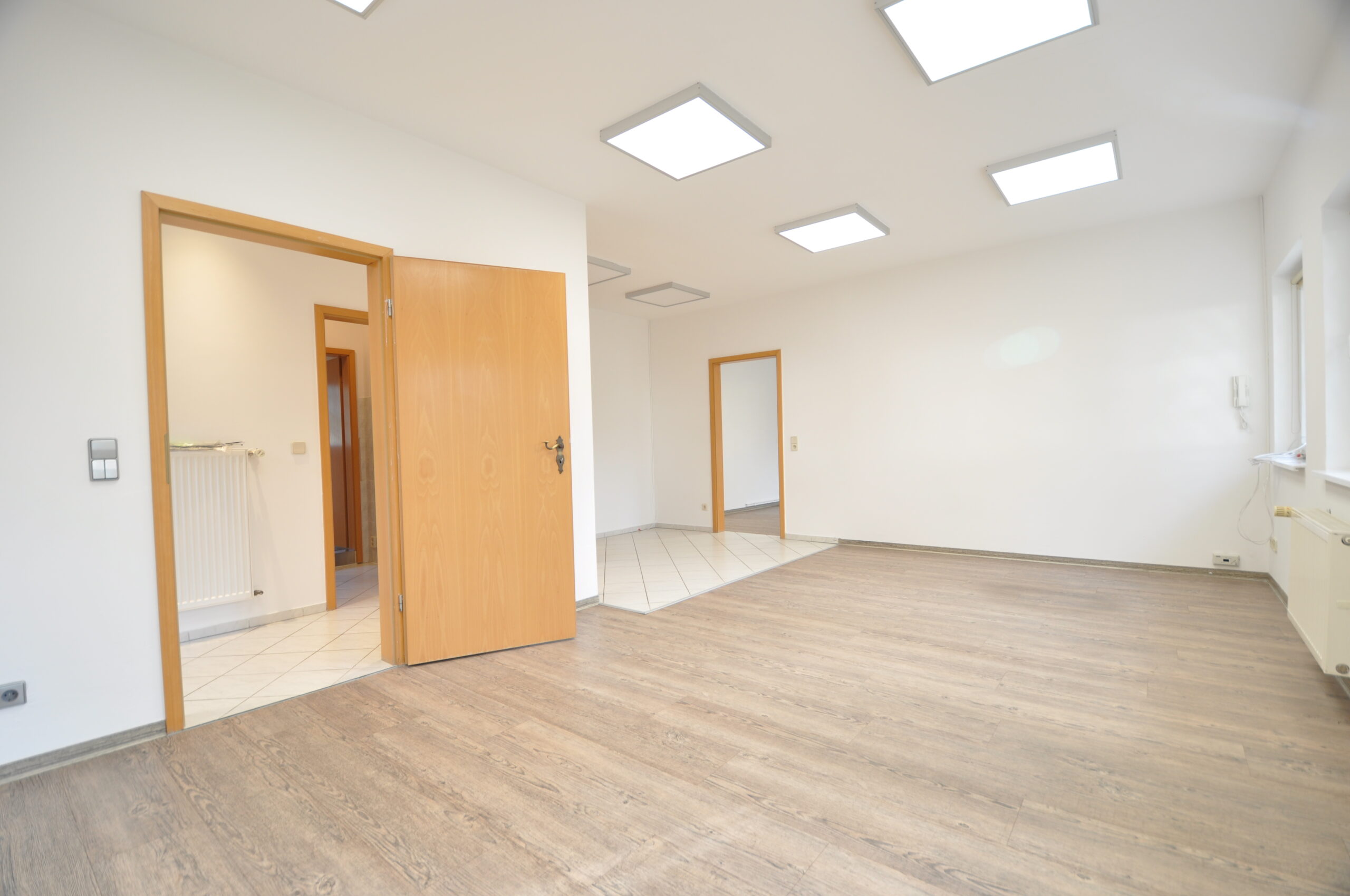 Büro straßenseitig I