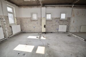 Ehemaliger Sanitärbereich 2