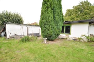 Haus und Garage