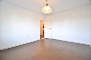 Schlafzimmer III