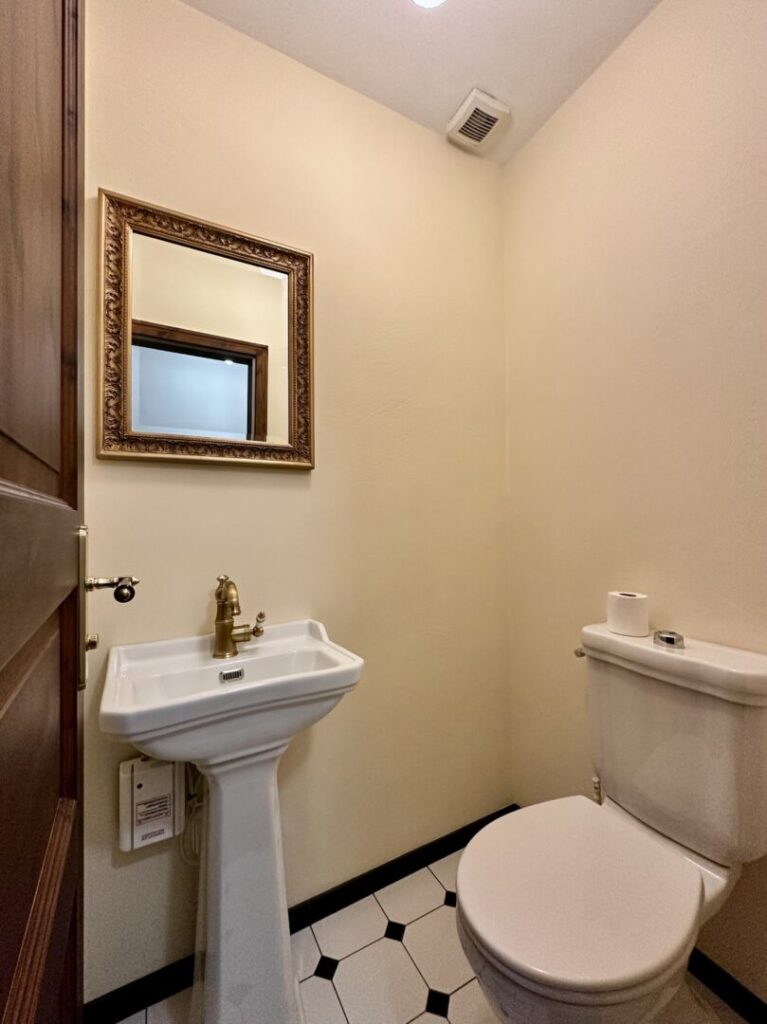 Badezimmer I