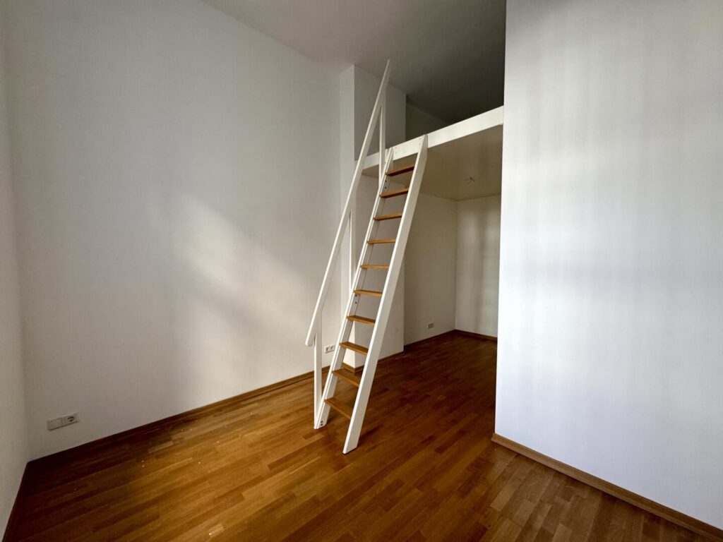 Arbeitszimmer II