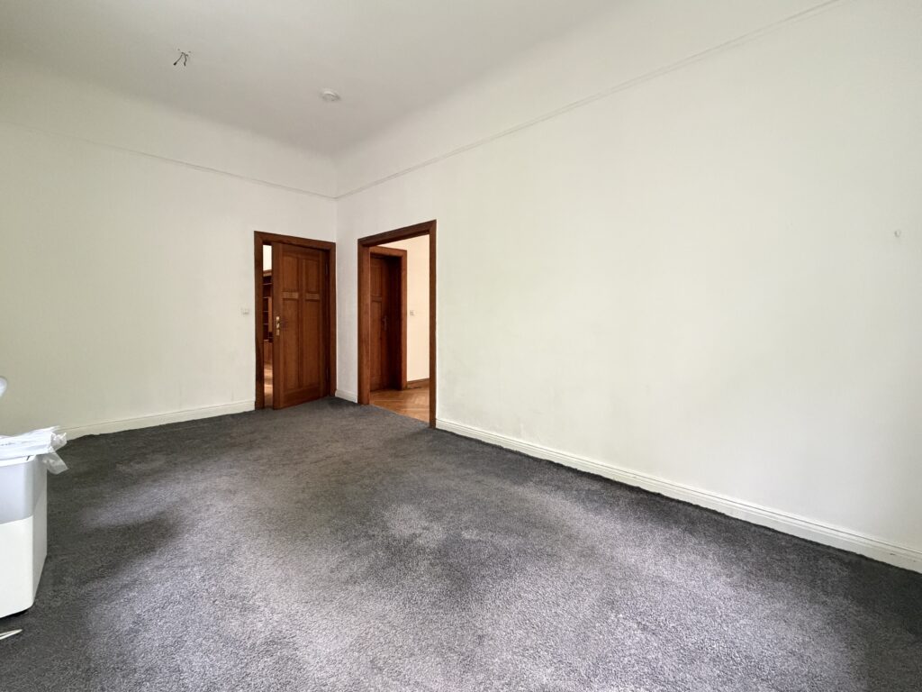 Büro II