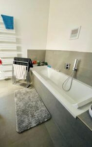 Badezimmer I