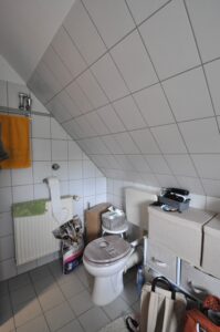 Badezimmer 3.OG - II