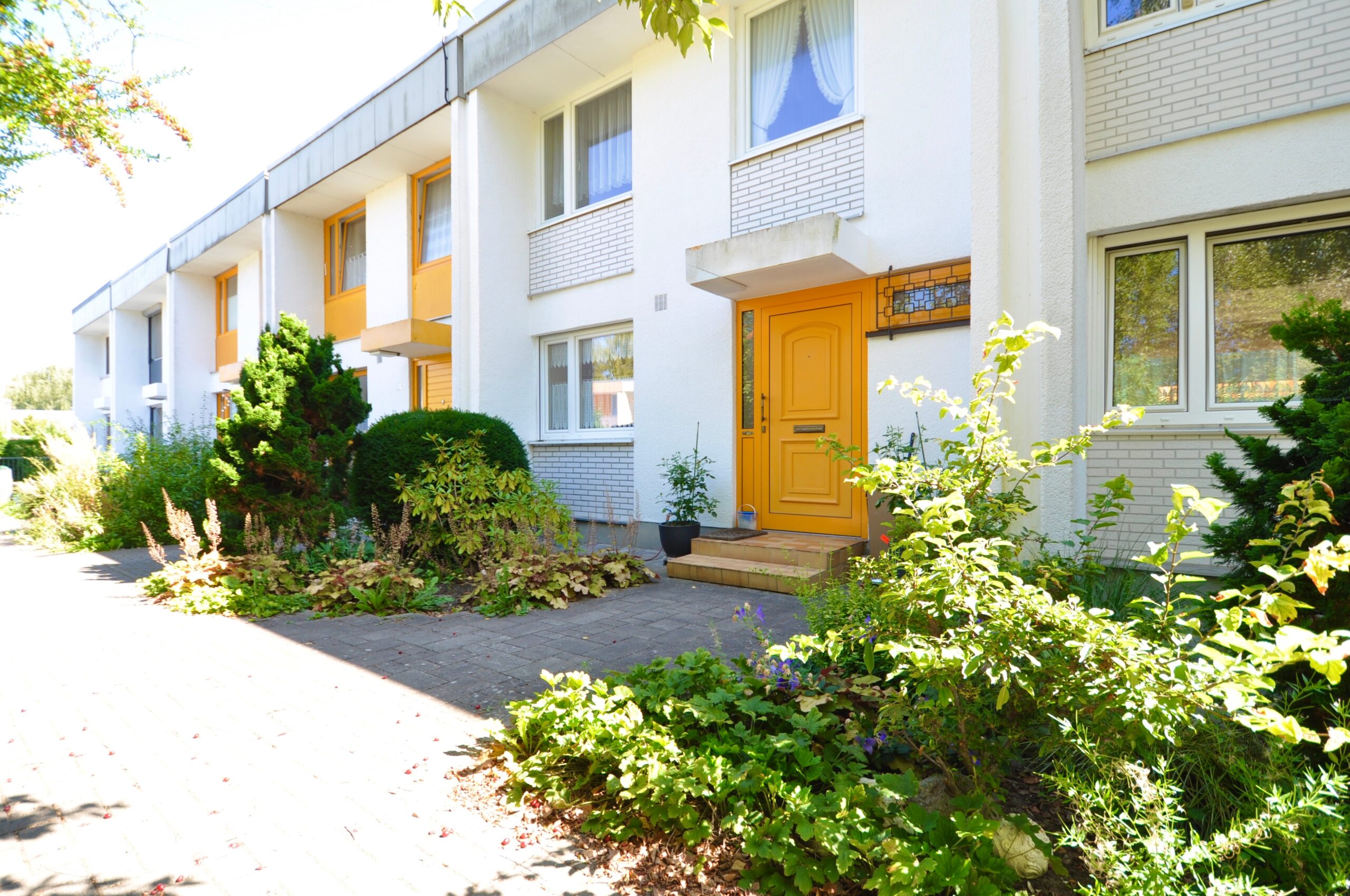 Hausansicht mit Eingang