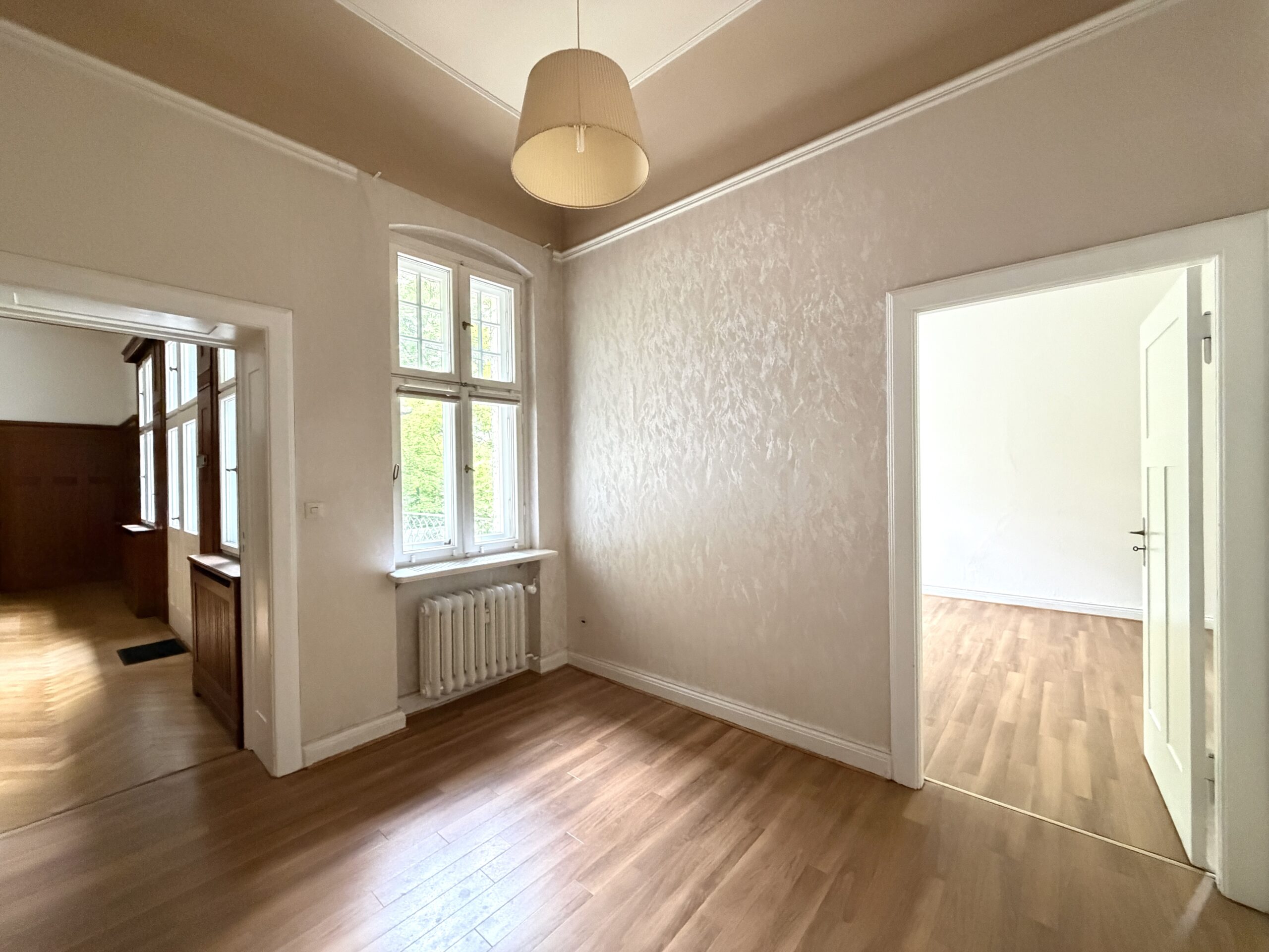 Durchgangszimmer I