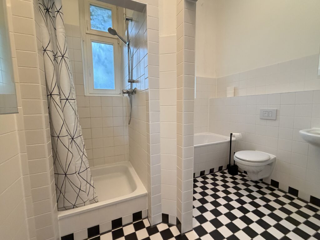 Badezimmer III