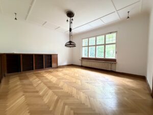 Esszimmer I
