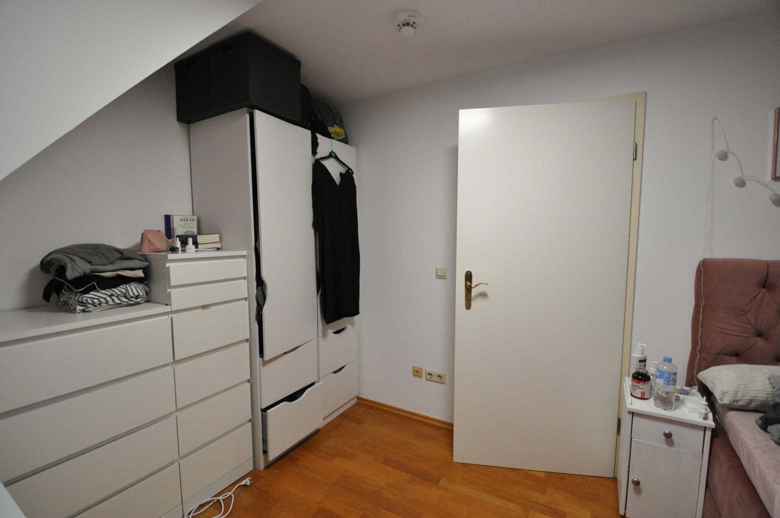 Schlafzimmer 2.OG - II