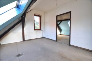 Ankleidezimmer 1.OG II