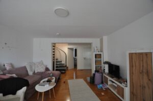 Wohnzimmer 2.OG - III