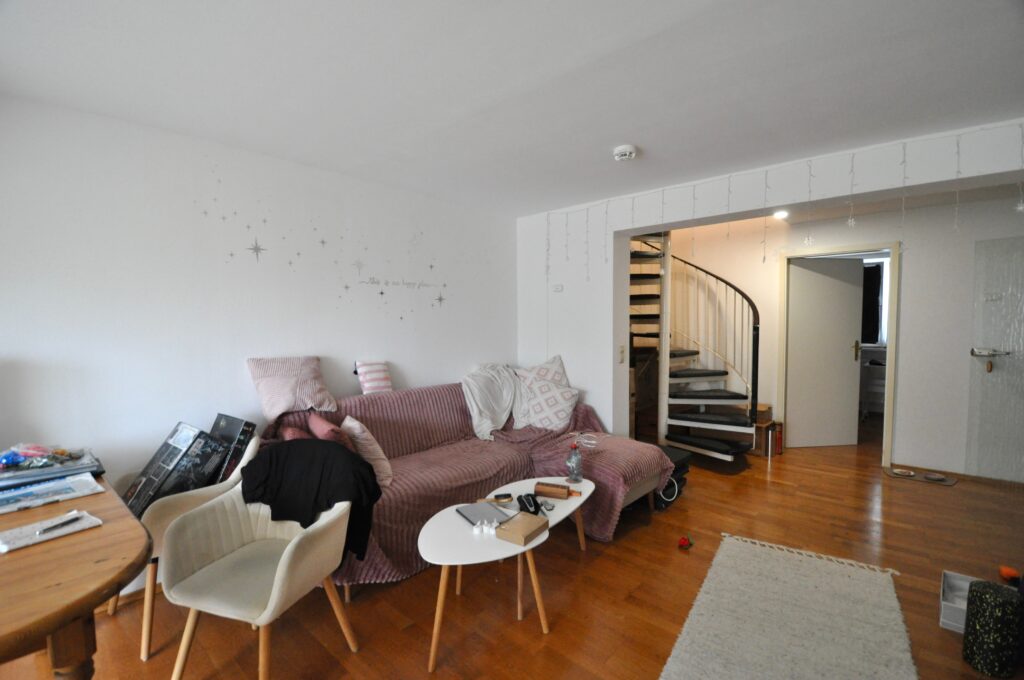 Wohnzimmer 2.OG - IV