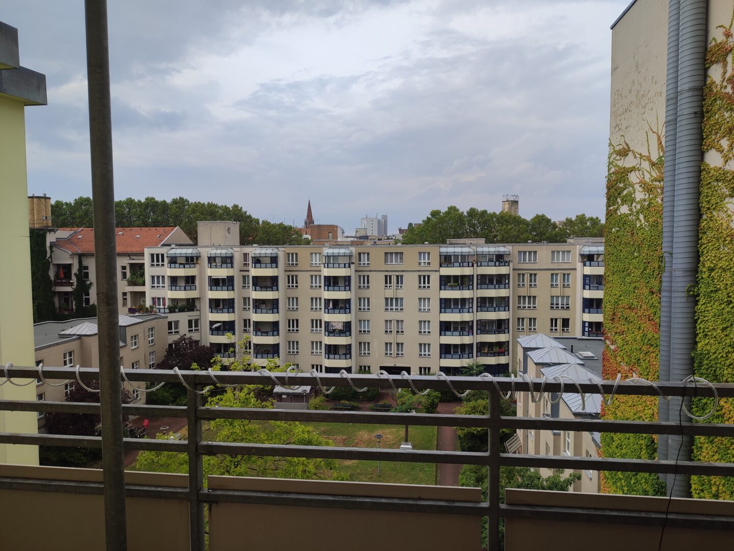 Ansicht vom Laubengang